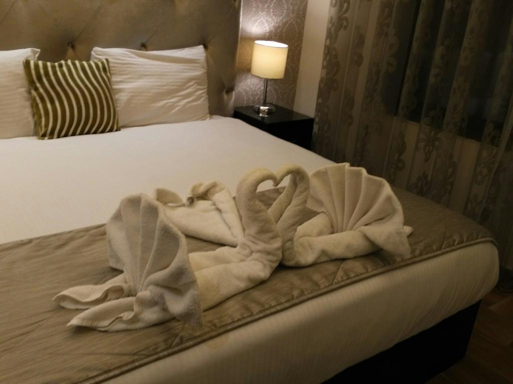Nadine Hotel Suites Амман Екстер'єр фото