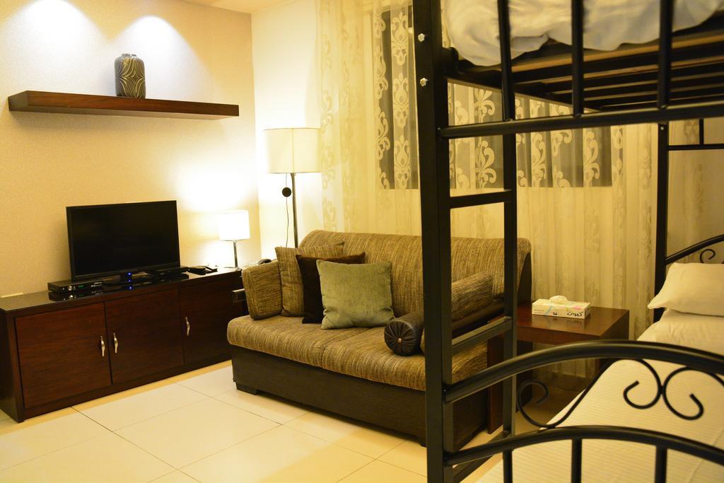 Nadine Hotel Suites Амман Екстер'єр фото