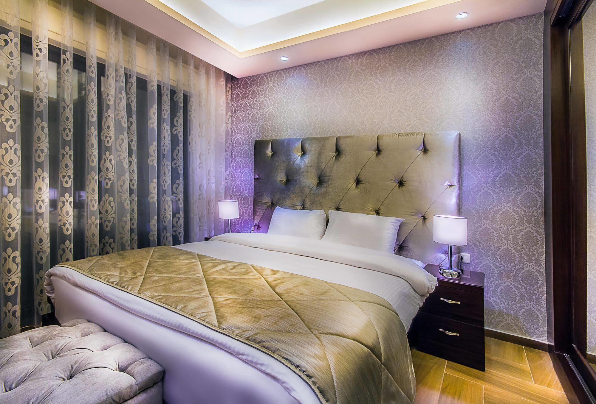 Nadine Hotel Suites Амман Екстер'єр фото