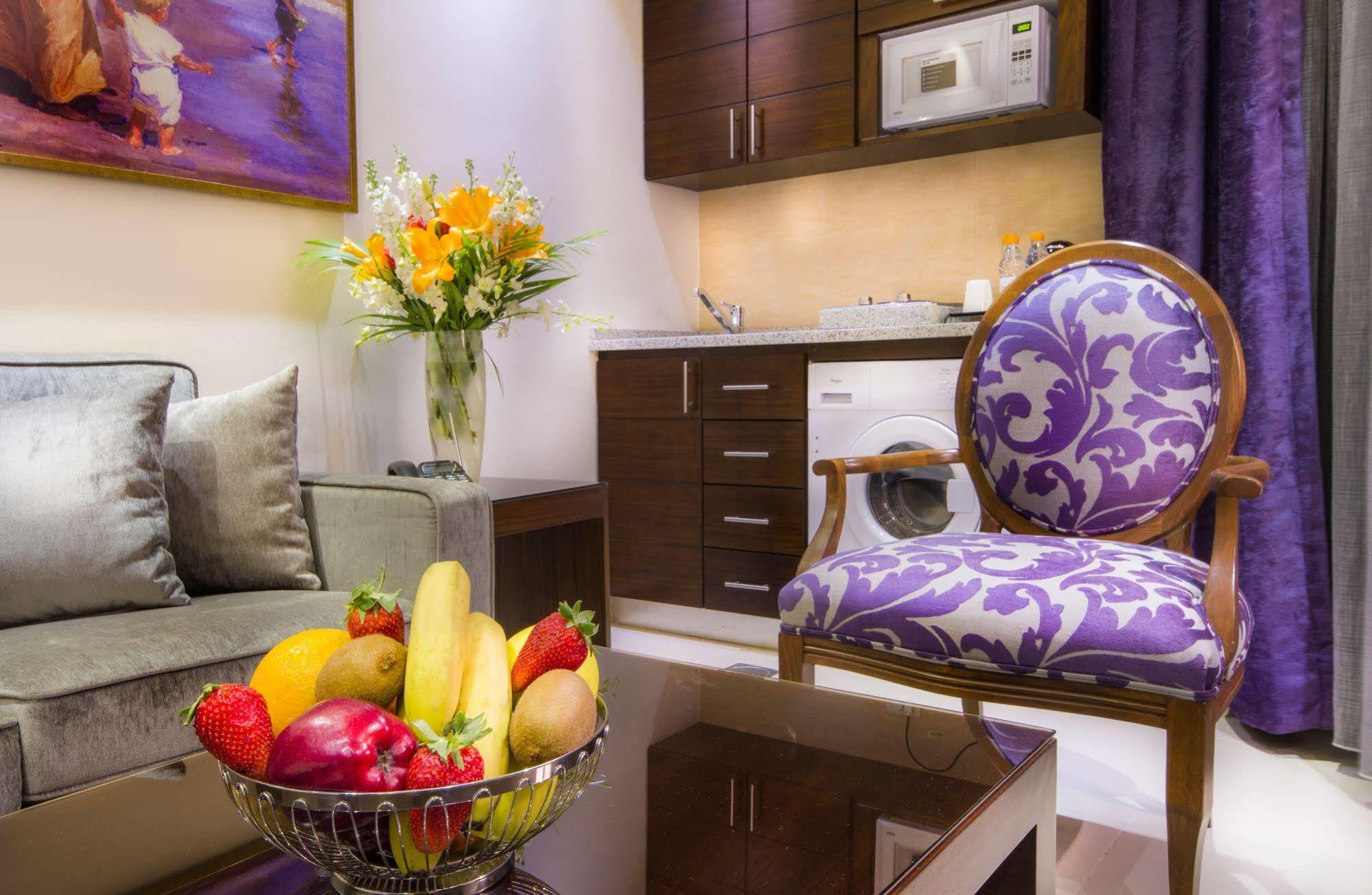 Nadine Hotel Suites Амман Екстер'єр фото